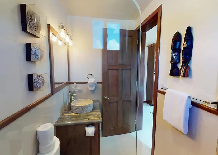 Villa Secluded With Concierge By Alom