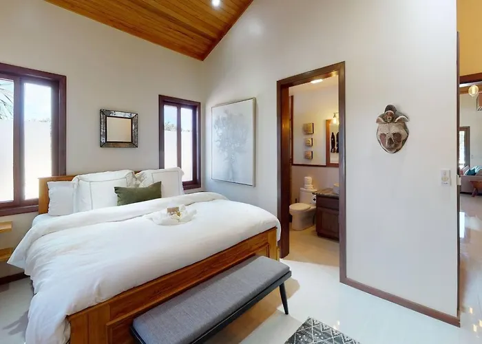 Secluded With Concierge By Alom Villa San Pedro (Ambergris Caye)