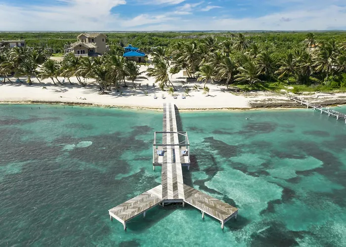 Villa Secluded With Concierge By Alom San Pedro (Ambergris Caye)